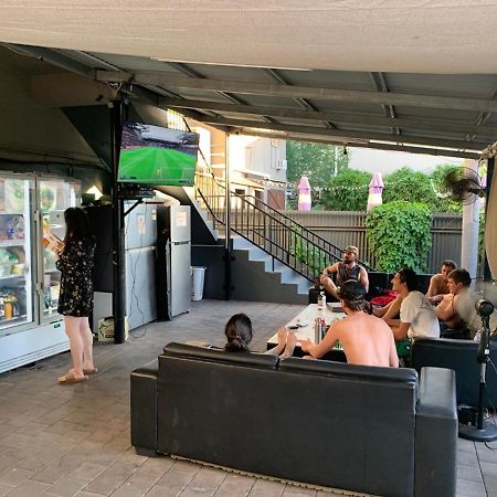 Down Under Hostels Darwin Exterior foto